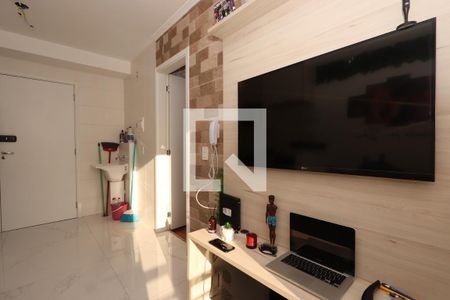 Sala/Cozinha de apartamento para alugar com 1 quarto, 30m² em Vila Ema, São Paulo