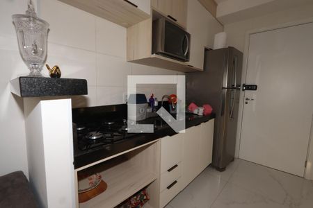 Sala/Cozinha de apartamento para alugar com 1 quarto, 30m² em Vila Ema, São Paulo