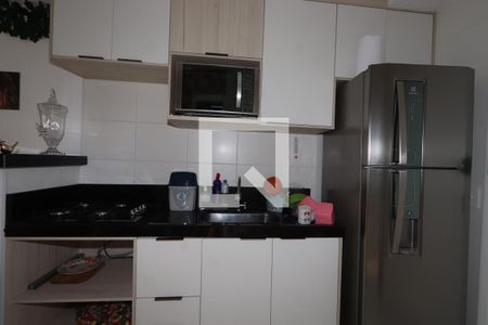Sala/Cozinha de apartamento para alugar com 1 quarto, 30m² em Vila Ema, São Paulo