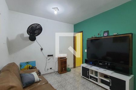 Sala de casa de condomínio para alugar com 2 quartos, 100m² em Vila Renato, São Paulo