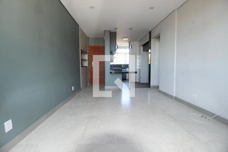 Sala de apartamento à venda com 2 quartos, 75m² em Serra, Belo Horizonte