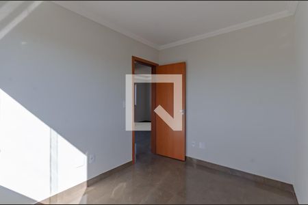 Quarto 1 de apartamento à venda com 2 quartos, 54m² em Vila Cloris, Belo Horizonte