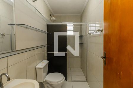 Banheiro da Suite de casa para alugar com 1 quarto, 40m² em Vila Cisper, São Paulo