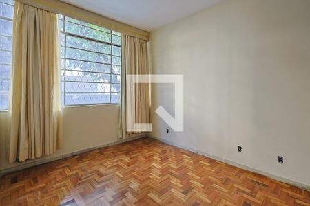 Quarto 2 de apartamento para alugar com 2 quartos, 90m² em Serra, Belo Horizonte