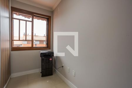 Quarto 2 de casa à venda com 4 quartos, 180m² em Jardim Itu, Porto Alegre