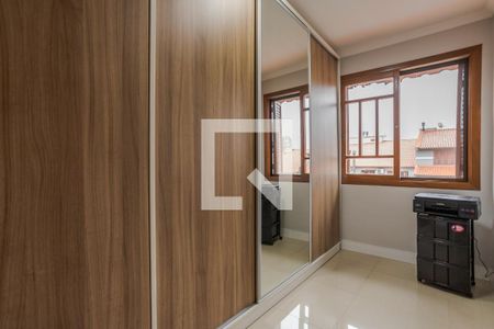 Quarto 2 de casa à venda com 4 quartos, 180m² em Jardim Itu, Porto Alegre