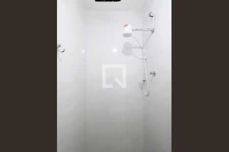 Banheiro  de apartamento para alugar com 1 quarto, 36m² em Vila Gustavo, São Paulo