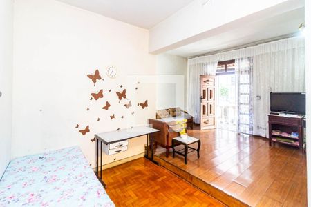 Sala de casa à venda com 4 quartos, 227m² em Santa Tereza, Belo Horizonte