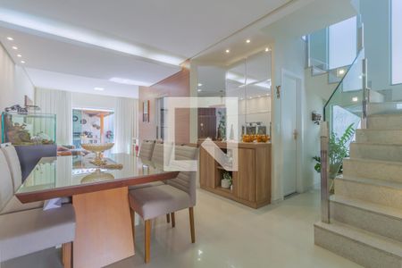 Casa à venda com 3 quartos, 285m² em Castelo, Belo Horizonte