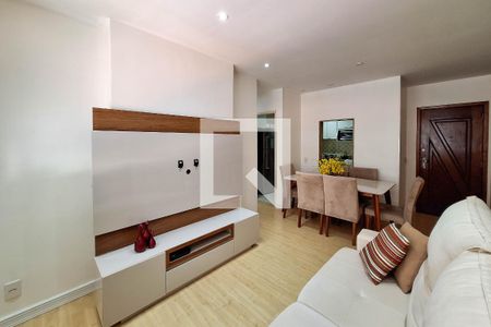 Casa de condomínio para alugar com 205m², 3 quartos e 4 vagasSala