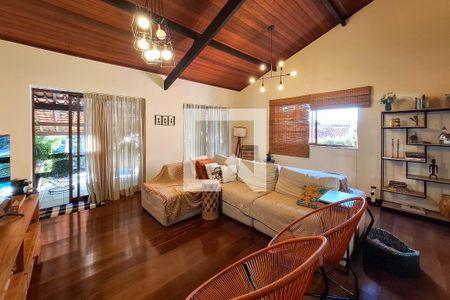 Sala de casa à venda com 3 quartos, 205m² em Badu, Niterói