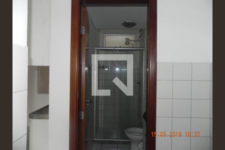 Banheiro de apartamento à venda com 2 quartos, 35m² em Centro, Belo Horizonte