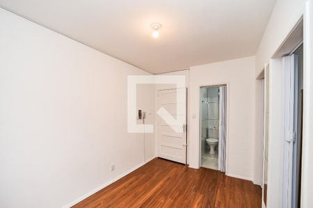 Sala de apartamento para alugar com 1 quarto, 34m² em Passo D’areia, Porto Alegre