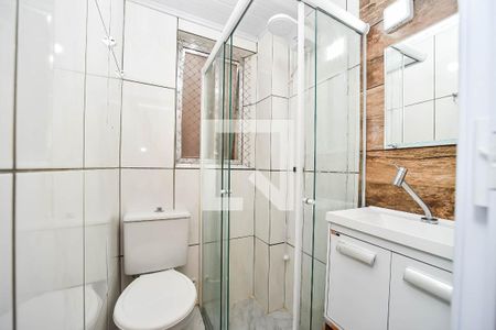 Banheiro de apartamento para alugar com 1 quarto, 34m² em Passo D’areia, Porto Alegre
