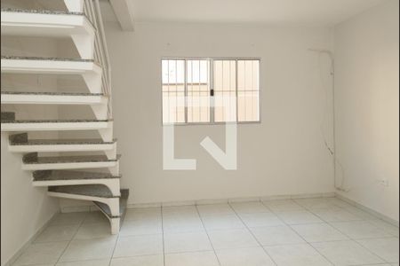 Casa para alugar com 2 quartos, 57m² em Jardim Modelo, São Paulo