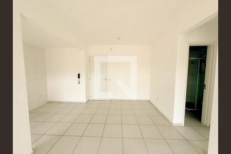 Sala  de apartamento para alugar com 2 quartos, 62m² em Vargem Grande, Florianópolis