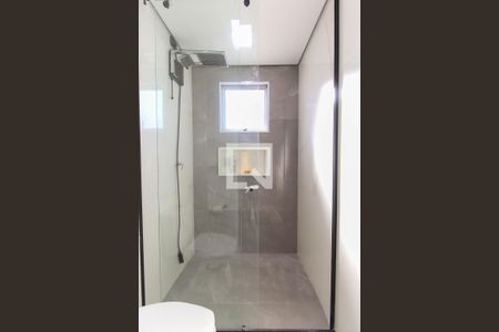 Banheiro da Suíte de casa para alugar com 2 quartos, 100m² em Jardim São Pedro, São Paulo