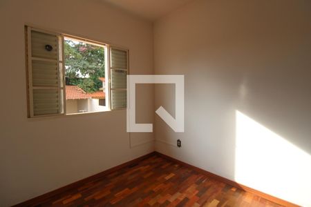 Casa para alugar com 3 quartos, 217m² em Jardim Chapadão, Campinas