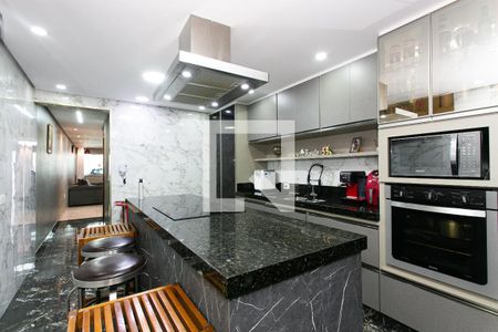 Casa à venda com 210m², 3 quartos e 2 vagas Casa à venda com 210m², 3 quartos e 2 vagasCozinha