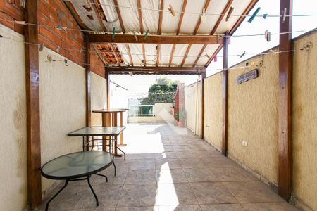 Casa à venda com 210m², 3 quartos e 2 vagas Casa à venda com 210m², 3 quartos e 2 vagasTerraço Gourmet