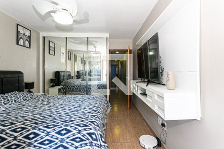 Casa à venda com 210m², 3 quartos e 2 vagas Casa à venda com 210m², 3 quartos e 2 vagasSuíte