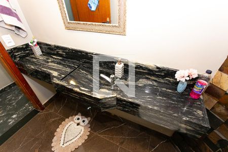 Casa à venda com 210m², 3 quartos e 2 vagas Casa à venda com 210m², 3 quartos e 2 vagasLavabo