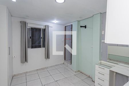 Suite de casa para alugar com 2 quartos, 120m² em Jardim Bandeirantes (zona Norte), São Paulo