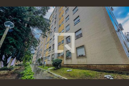 Fachada de apartamento à venda com 3 quartos, 71m² em Jardim Sabará, Porto Alegre