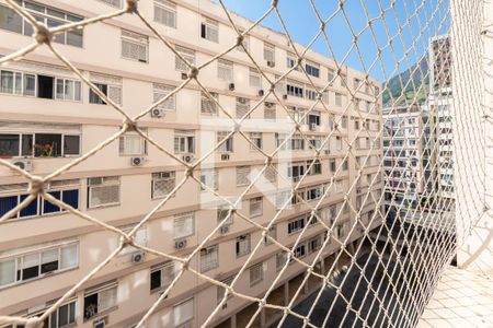 Vista Sala de apartamento à venda com 2 quartos, 80m² em Tijuca, Rio de Janeiro