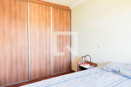 Quarto 1 de apartamento para alugar com 2 quartos, 58m² em Vila Falchi, Mauá