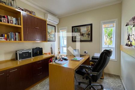 Escritório de casa de condomínio à venda com 4 quartos, 471m² em Alphaville, Santana de Parnaíba