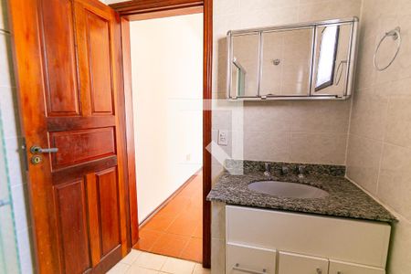 Banheiro suíte de casa para alugar com 2 quartos, 125m² em Jardim do Valle, Indaiatuba