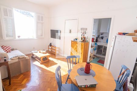 Sala de apartamento à venda com 2 quartos, 61m² em Botafogo, Rio de Janeiro
