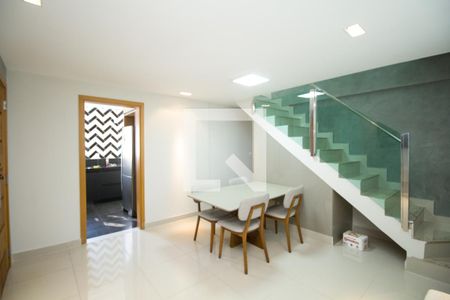 Sala de apartamento à venda com 3 quartos, 170m² em Sagrada Família, Belo Horizonte