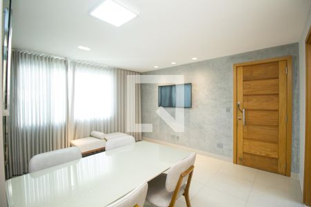 Sala de apartamento à venda com 3 quartos, 170m² em Sagrada Família, Belo Horizonte