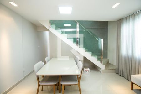 Sala de apartamento à venda com 3 quartos, 170m² em Sagrada Família, Belo Horizonte