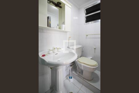 Banheiro da Suíte de apartamento para alugar com 3 quartos, 95m² em Indianópolis, São Paulo