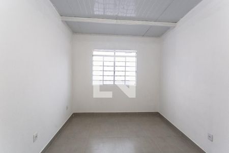 Quarto de kitnet/studio para alugar com 1 quarto, 35m² em Santa Efigênia, Belo Horizonte