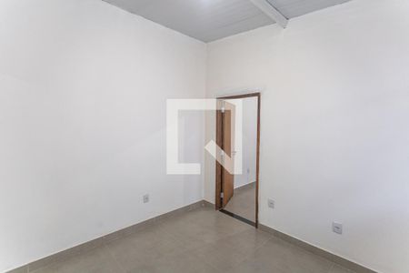 Sala de kitnet/studio para alugar com 1 quarto, 35m² em Santa Efigênia, Belo Horizonte