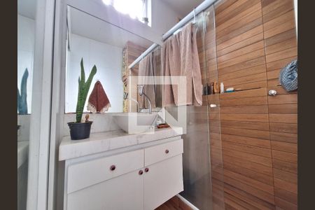 Banheiro  de kitnet/studio para alugar com 1 quarto, 23m² em Centro, Rio de Janeiro