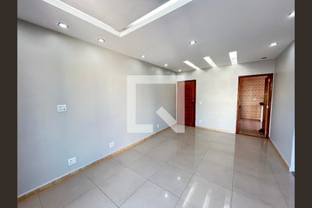 Quarto  de apartamento para alugar com 3 quartos, 99m² em Vila Valqueire, Rio de Janeiro
