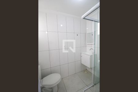 Banheiro de kitnet/studio para alugar com 1 quarto, 40m² em Vila Santana, Sorocaba