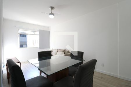 Sala de apartamento para alugar com 2 quartos, 65m² em Vila Hamburguesa, São Paulo