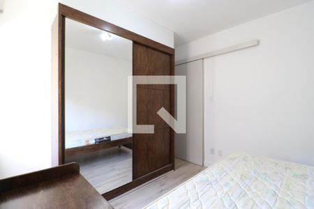Quarto 2 de apartamento para alugar com 2 quartos, 65m² em Vila Hamburguesa, São Paulo