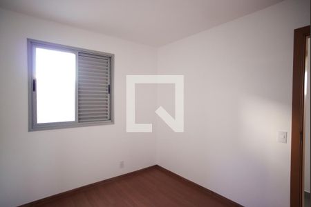 Quarto 1 de apartamento à venda com 2 quartos, 122m² em Liberdade, Belo Horizonte