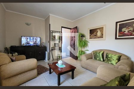 Sala de casa à venda com 5 quartos, 272m² em Vila Valparaiso, Santo André