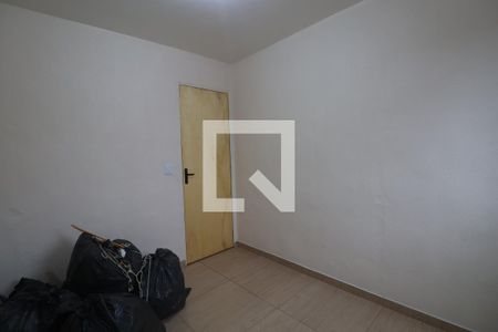 Quarto 1 de casa à venda com 3 quartos, 100m² em Guajuviras, Canoas