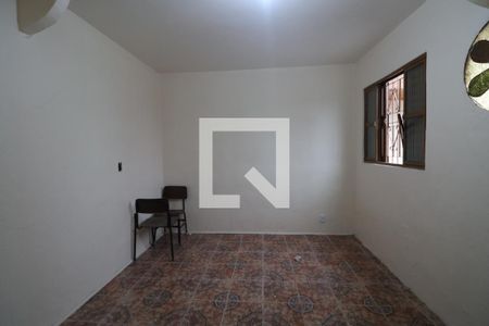 Sala de TV de casa à venda com 3 quartos, 100m² em Guajuviras, Canoas