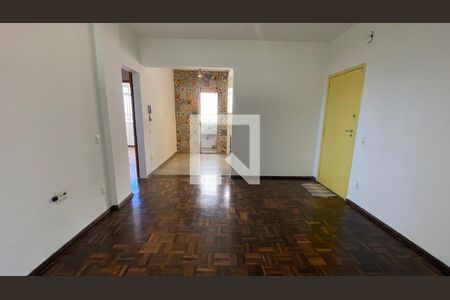 Sala de apartamento para alugar com 2 quartos, 65m² em Padre Eustáquio, Belo Horizonte
