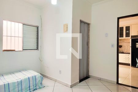 Suite de casa para alugar com 2 quartos, 200m² em Jardim Itapark Velho, Mauá